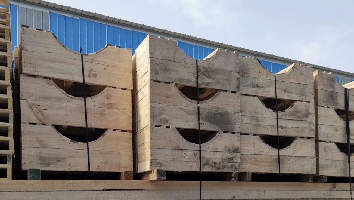 感城镇实木托盘